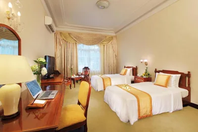Deluxe Garden View — Hotel Continental Saigon