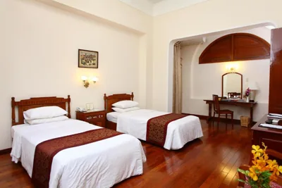 Hotel Continental Saigon – Photos 12